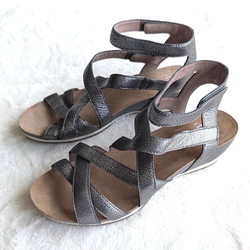 Dansko Veruca Strappy Metallic Pewter Leather Wedge Sandals 39 (US 8.5-9)